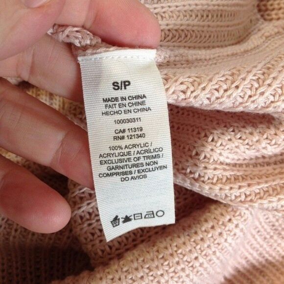 GARAGE NWT Boxy Distressed Slouchy V-Neck Peach Whip Sweater Small Boho Chic - Picture 10 of 11